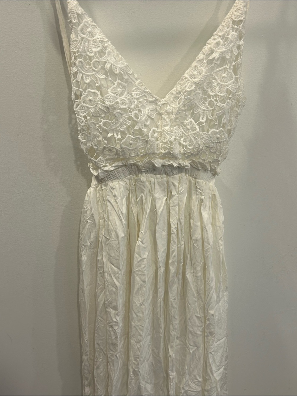 Elegant Ivory Lace - V-Neck, backless spaghetti strap maxi dress